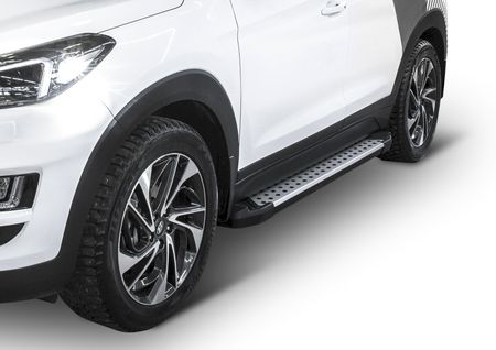 Boční nášlapy Hyundai Tucson  2015-2021 Dots 173cm